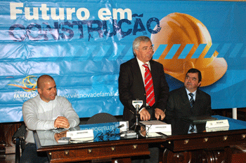 armindo-costa-apresentou-in.gif