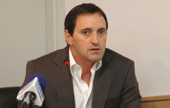 Antonio Conceição(Toni) é o novo treinador