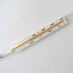 Mais Saúde: O que é preciso saber sobre a febre em crianças e adolescentes?