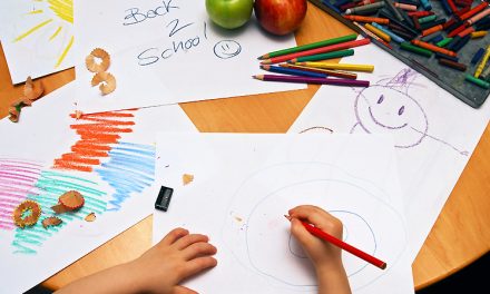 Agrupamentos anunciam datas da receção aos alunos