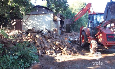 Polémica com demolição de casa junto ao Liceu