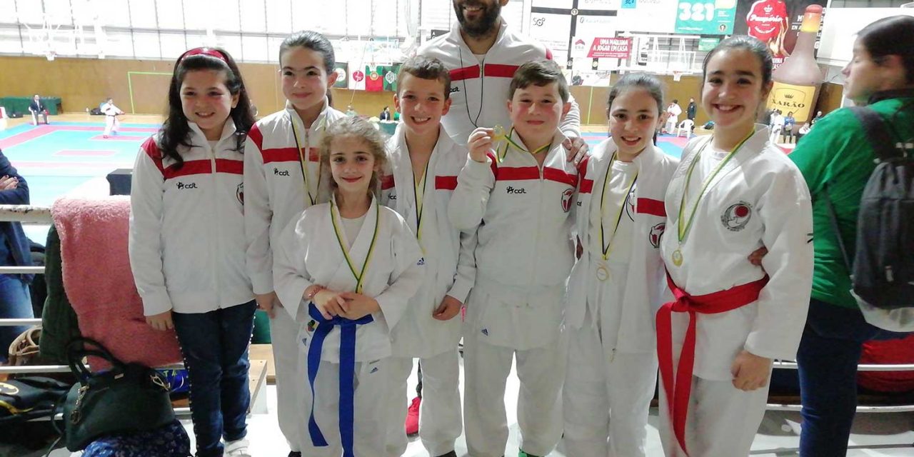 Karate Clube de Cedões no Torneio Juvenil de Valongo