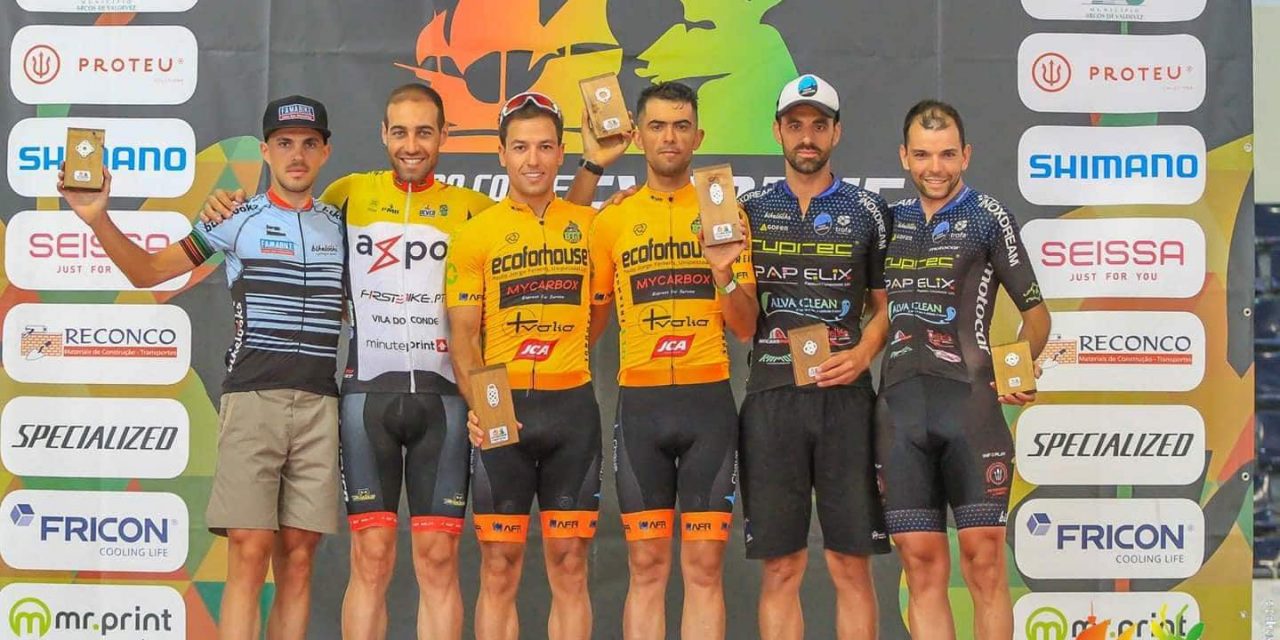 Daniel Santos e César Matias no pódio do Vila do Conde-Peneda Gerês Extreme