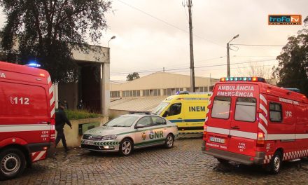 Video▶ 8 trabalhadores feridos em incêndio industrial